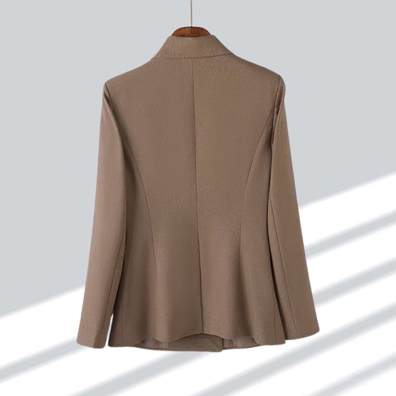 Céleste Bouchard Executive Chic Set