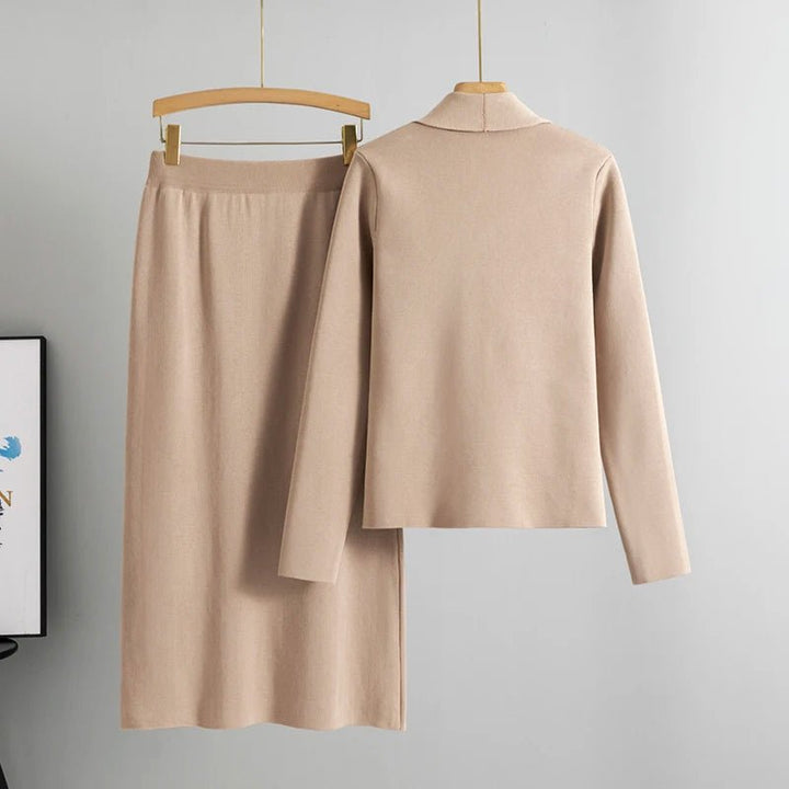 Chloé Rousseau Royal Knitted Set