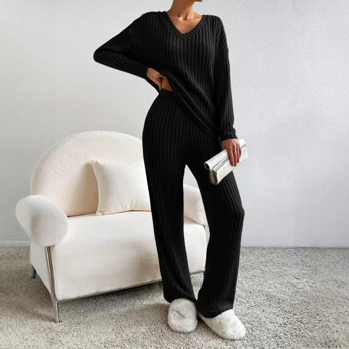 Vivian Prescott Eterna Knit Set