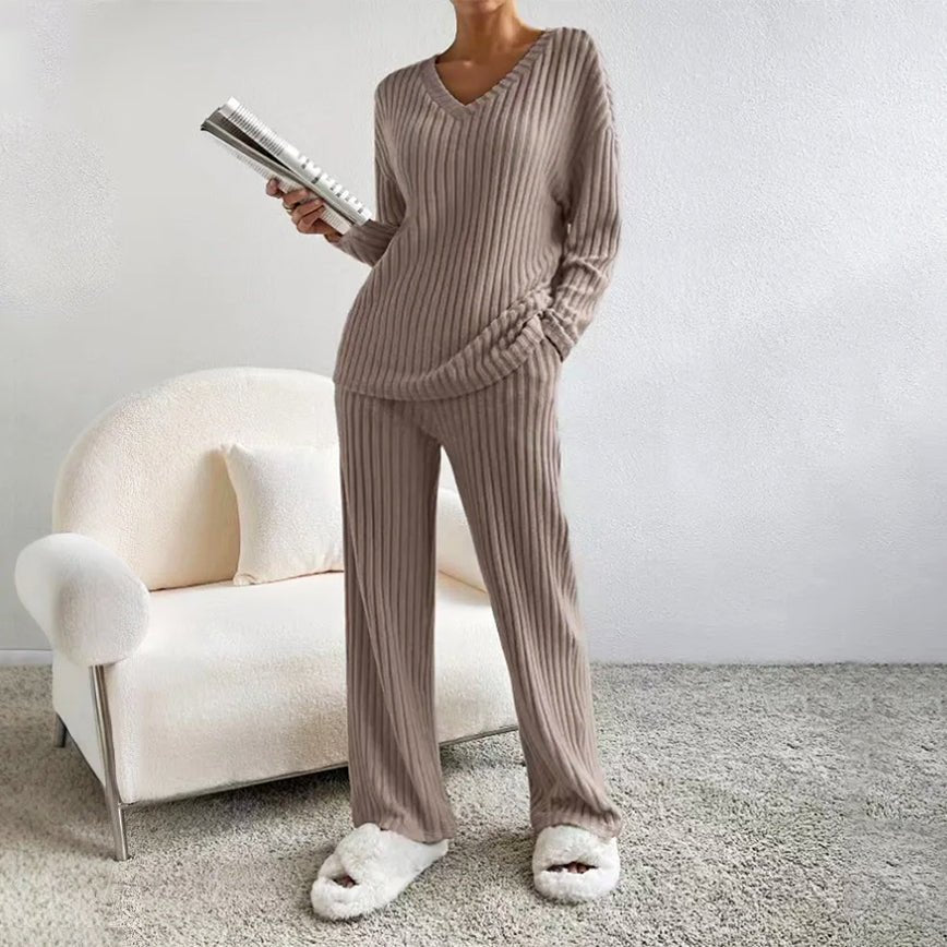 Vivian Prescott Eterna Knit Set