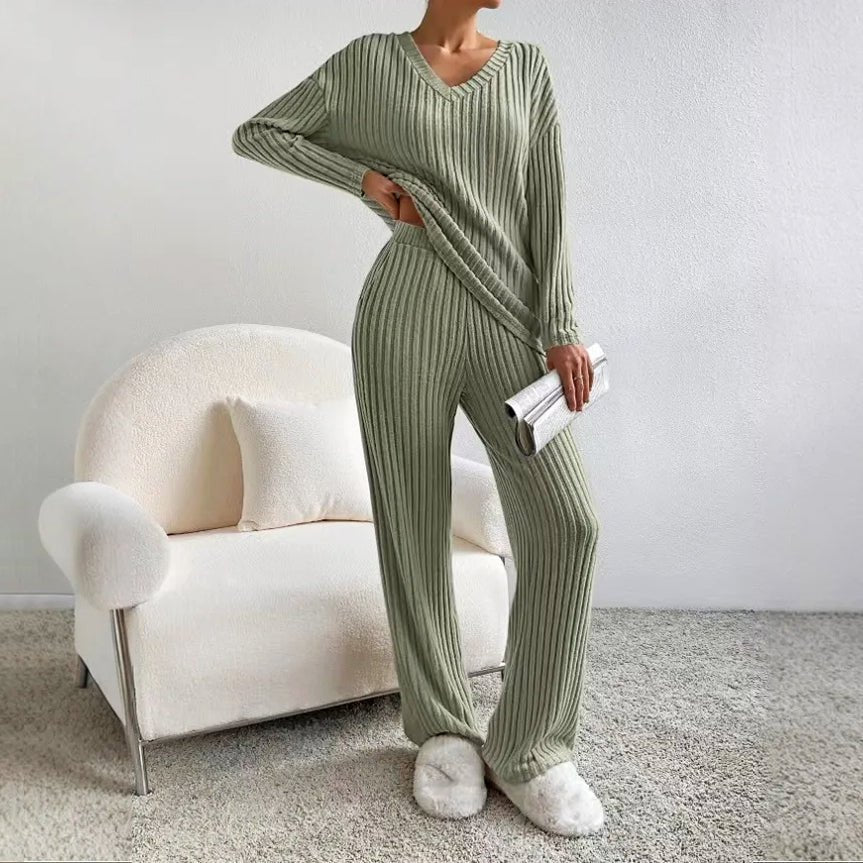 Vivian Prescott Eterna Knit Set